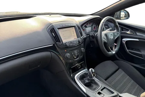SJ66KWW Vauxhall Insignia 1.6 CDTi SRi VX Line Nav Euro 6 (s/s) 5dr Thumbnail #16