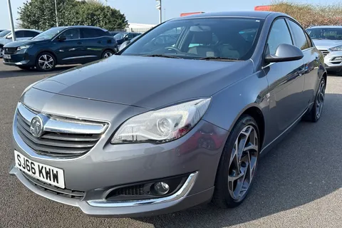 SJ66KWW Vauxhall Insignia 1.6 CDTi SRi VX Line Nav Euro 6 (s/s) 5dr Thumbnail #28