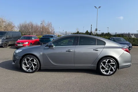 SJ66KWW Vauxhall Insignia 1.6 CDTi SRi VX Line Nav Euro 6 (s/s) 5dr Thumbnail #37