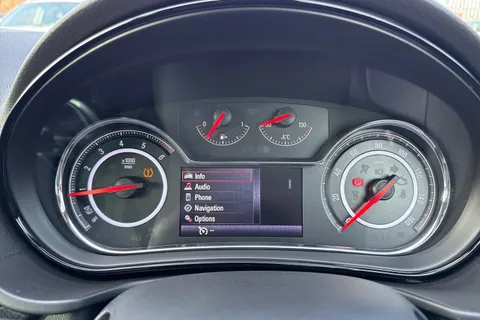 SJ66KWW Vauxhall Insignia 1.6 CDTi SRi VX Line Nav Euro 6 (s/s) 5dr Thumbnail #44