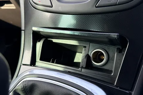 SJ66KWW Vauxhall Insignia 1.6 CDTi SRi VX Line Nav Euro 6 (s/s) 5dr Thumbnail #55