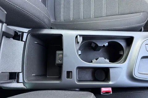 SJ66KWW Vauxhall Insignia 1.6 CDTi SRi VX Line Nav Euro 6 (s/s) 5dr Thumbnail #60