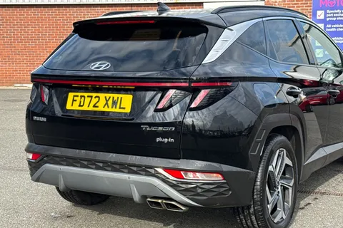 FD72XWL Hyundai Tucson 1.6 h T-GDi 13.8kWh Ultimate Auto 4WD Euro 6 (s/s) 5dr Thumbnail #11
