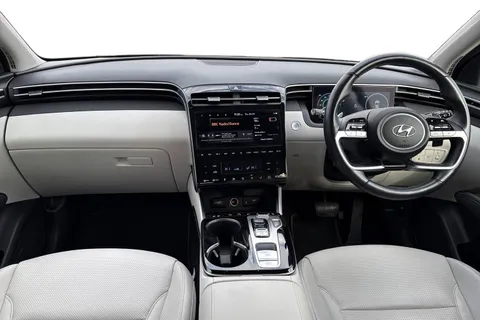 FD72XWL Hyundai Tucson 1.6 h T-GDi 13.8kWh Ultimate Auto 4WD Euro 6 (s/s) 5dr Thumbnail #18