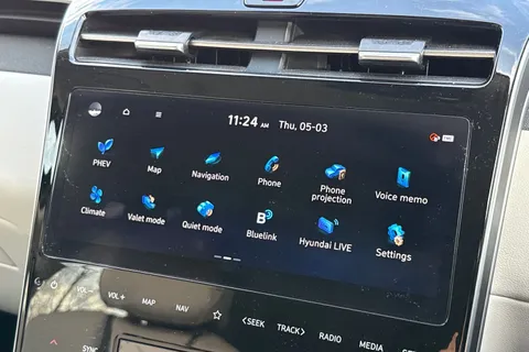 FD72XWL Hyundai Tucson 1.6 h T-GDi 13.8kWh Ultimate Auto 4WD Euro 6 (s/s) 5dr Thumbnail #21