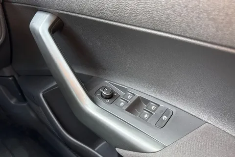  Volkswagen Taigo 1.0 TSI Match DSG Euro 6 (s/s) 5dr Thumbnail #21