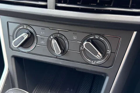  Volkswagen Taigo 1.0 TSI Match DSG Euro 6 (s/s) 5dr Thumbnail #22