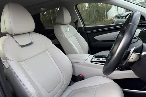 FD72XWL Hyundai Tucson 1.6 h T-GDi 13.8kWh Ultimate Auto 4WD Euro 6 (s/s) 5dr Thumbnail #25