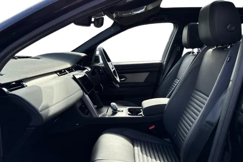 DU75YOJ Land Rover Discovery Sport 2.0 D200 Dynamic SE 5dr Thumbnail #4