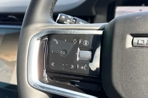 DU75YOJ Land Rover Discovery Sport 2.0 D200 Dynamic SE 5dr Thumbnail #33