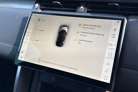 DU75YOJ Land Rover Discovery Sport 2.0 D200 Dynamic SE 5dr Thumbnail #39