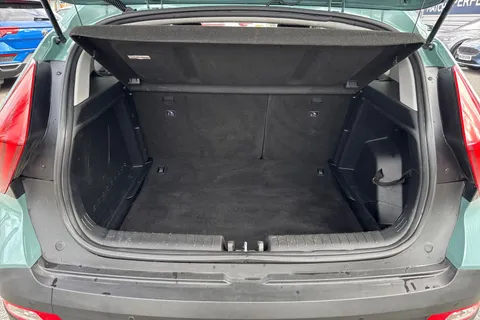 MA72VYD Hyundai Bayon 1.0 T-GDi MHEV Premium DCT Euro 6 (s/s) 5dr Thumbnail #8