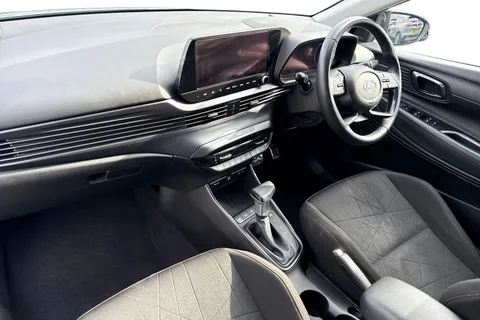 MA72VYD Hyundai Bayon 1.0 T-GDi MHEV Premium DCT Euro 6 (s/s) 5dr Thumbnail #16