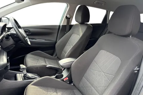 MA72VYD Hyundai Bayon 1.0 T-GDi MHEV Premium DCT Euro 6 (s/s) 5dr Thumbnail #17