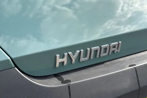 MA72VYD Hyundai Bayon 1.0 T-GDi MHEV Premium DCT Euro 6 (s/s) 5dr Thumbnail #33