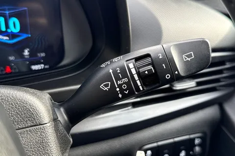 MA72VYD Hyundai Bayon 1.0 T-GDi MHEV Premium DCT Euro 6 (s/s) 5dr Thumbnail #38