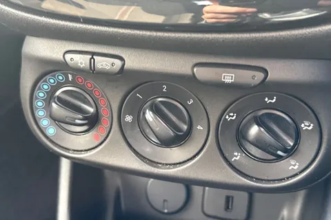 18 of 63 for Vauxhall Corsa 1.4i ecoFLEX SRi Euro 6 3dr