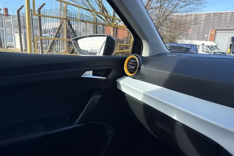 DG23CXZ SEAT Arona 1.0 TSI EVO SE Technology Euro 6 (s/s) 5dr Thumbnail #33