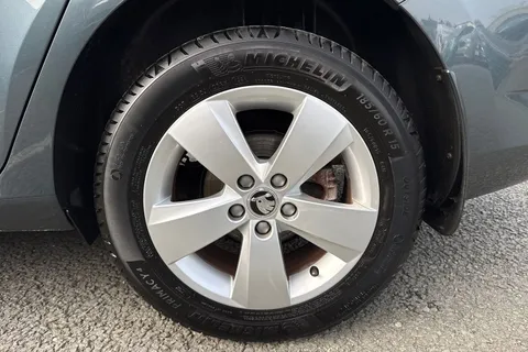 DA18NZS Škoda Fabia 1.0 TSI SE Euro 6 (s/s) 5dr Thumbnail #11