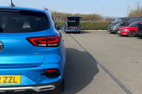 MJ72ZZL MG Mg Zs 1.0 T-GDI Exclusive Auto Euro 6 5dr Thumbnail #37