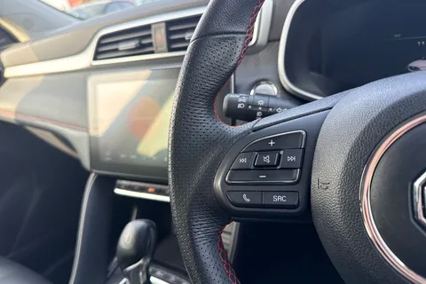 MJ72ZZL MG Mg Zs 1.0 T-GDI Exclusive Auto Euro 6 5dr Thumbnail #40