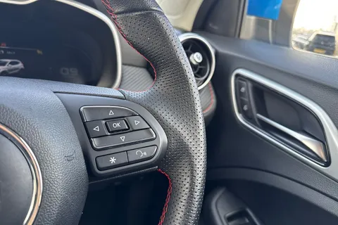 MJ72ZZL MG Mg Zs 1.0 T-GDI Exclusive Auto Euro 6 5dr Thumbnail #41