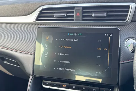 MJ72ZZL MG Mg Zs 1.0 T-GDI Exclusive Auto Euro 6 5dr Thumbnail #47