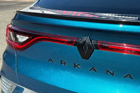 DL72CEO Renault Arkana 1.6 E-TECH E-Tech engineered Auto 2WD Euro 6 (s/s) 5dr Thumbnail #26