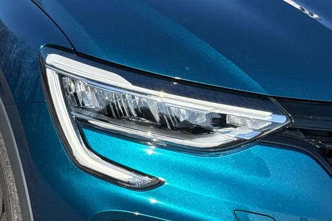 DL72CEO Renault Arkana 1.6 E-TECH E-Tech engineered Auto 2WD Euro 6 (s/s) 5dr Thumbnail #32