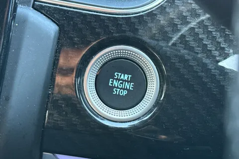 DL72CEO Renault Arkana 1.6 E-TECH E-Tech engineered Auto 2WD Euro 6 (s/s) 5dr Thumbnail #40