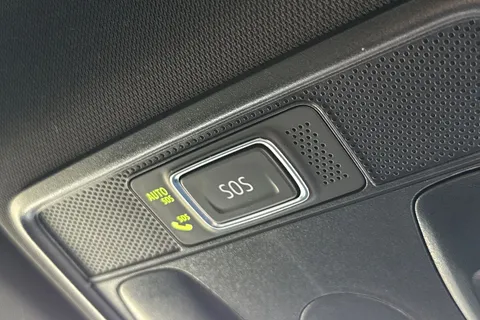 DL72CEO Renault Arkana 1.6 E-TECH E-Tech engineered Auto 2WD Euro 6 (s/s) 5dr Thumbnail #42