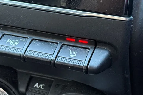 DL72CEO Renault Arkana 1.6 E-TECH E-Tech engineered Auto 2WD Euro 6 (s/s) 5dr Thumbnail #43