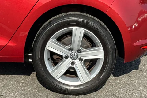 13 of 49 for Volkswagen Golf 1.4 TSI BlueMotion Tech Match Edition Euro 6 (s/s) 5dr