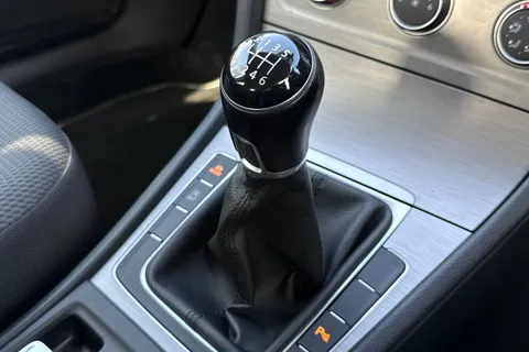 21 of 49 for Volkswagen Golf 1.4 TSI BlueMotion Tech Match Edition Euro 6 (s/s) 5dr