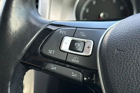 33 of 49 for Volkswagen Golf 1.4 TSI BlueMotion Tech Match Edition Euro 6 (s/s) 5dr