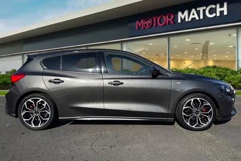 3 of 53 for Ford Focus 1.0T EcoBoost ST-Line X Euro 6 (s/s) 5dr