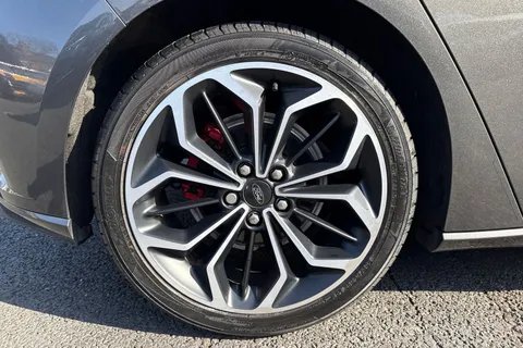 24 of 53 for Ford Focus 1.0T EcoBoost ST-Line X Euro 6 (s/s) 5dr