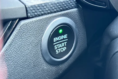 41 of 53 for Ford Focus 1.0T EcoBoost ST-Line X Euro 6 (s/s) 5dr