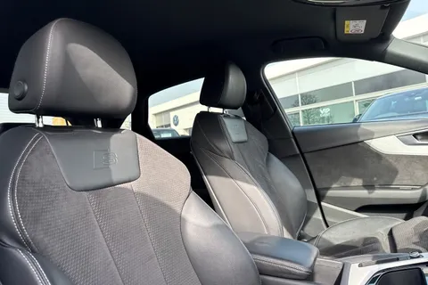 BJ20WVC Audi A4 2.0 TFSI 35 S line Euro 6 (s/s) 4dr Thumbnail #25