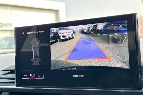 BJ20WVC Audi A4 2.0 TFSI 35 S line Euro 6 (s/s) 4dr Thumbnail #35