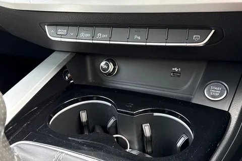 BJ20WVC Audi A4 2.0 TFSI 35 S line Euro 6 (s/s) 4dr Thumbnail #37