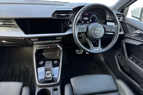 YL73FNW Audi A3 S line 40 TFSI e  204 PS S tronic Thumbnail #19