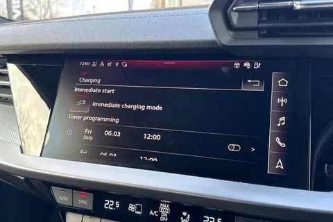 YL73FNW Audi A3 S line 40 TFSI e  204 PS S tronic Thumbnail #53