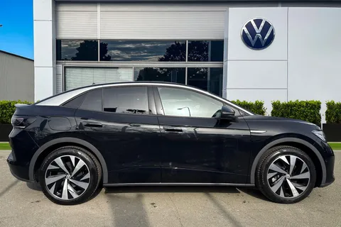 DA25BRX Volkswagen ID.5 150kW Max Pro Performance 77kWh 5dr Auto | Arear View Camera | Heat Pump Thumbnail #4