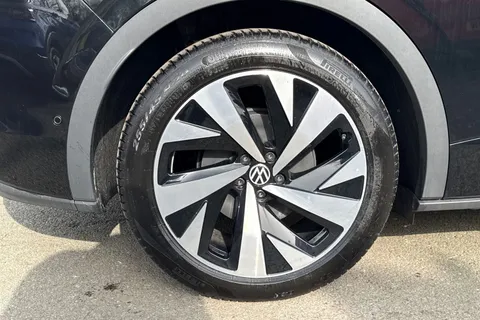 DA25BRX Volkswagen ID.5 150kW Max Pro Performance 77kWh 5dr Auto | Arear View Camera | Heat Pump Thumbnail #11