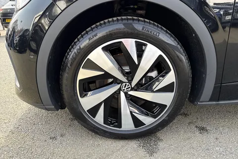 DA25BRX Volkswagen ID.5 150kW Max Pro Performance 77kWh 5dr Auto | Arear View Camera | Heat Pump Thumbnail #13