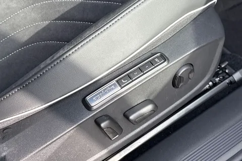 DA25BRX Volkswagen ID.5 150kW Max Pro Performance 77kWh 5dr Auto | Arear View Camera | Heat Pump Thumbnail #40