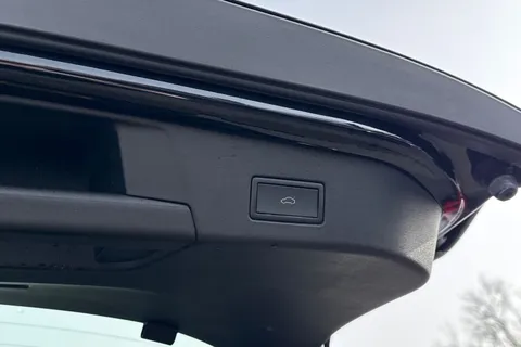 DA25BRX Volkswagen ID.5 150kW Max Pro Performance 77kWh 5dr Auto | Arear View Camera | Heat Pump Thumbnail #46