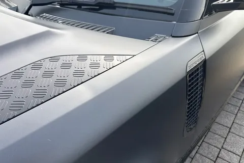 KM74NBN Land Rover Defender 130 3.0 D350 Outbound 5dr Thumbnail #22