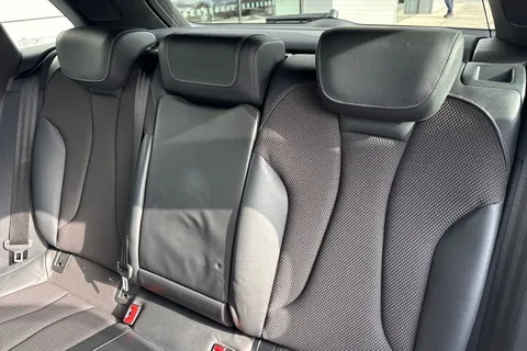 19 of 64 for Audi A3 1.4 TFSI CoD S line Sportback Euro 6 (s/s) 5dr